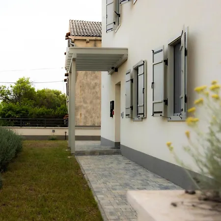 With Parking Space Sveti Jakov, Losinj - 24153 Daire Mali Lošinj
